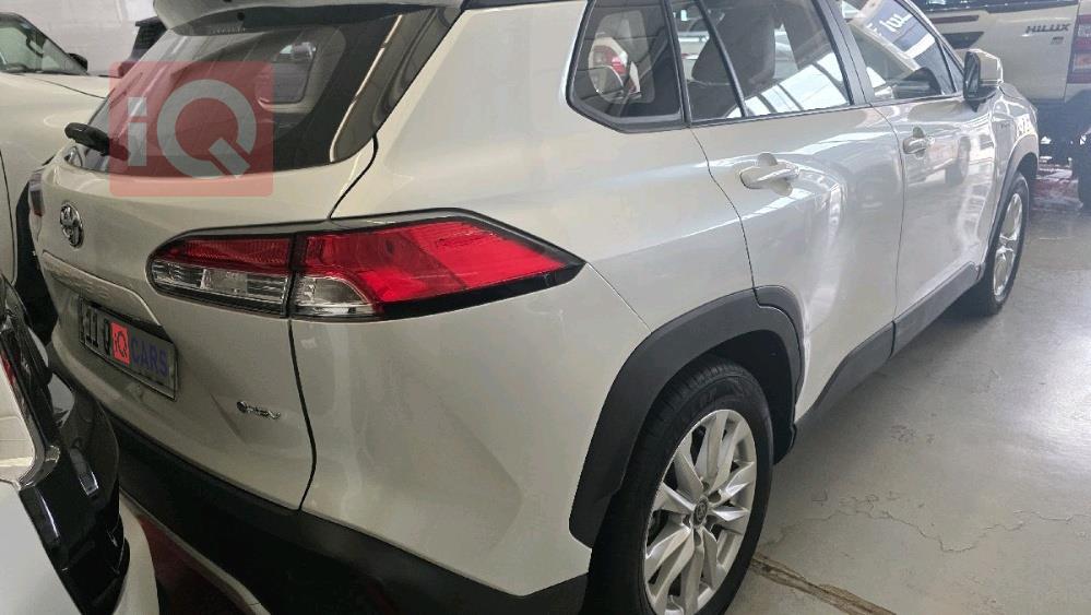 تۆیۆتا کۆرۆلا کرۆس